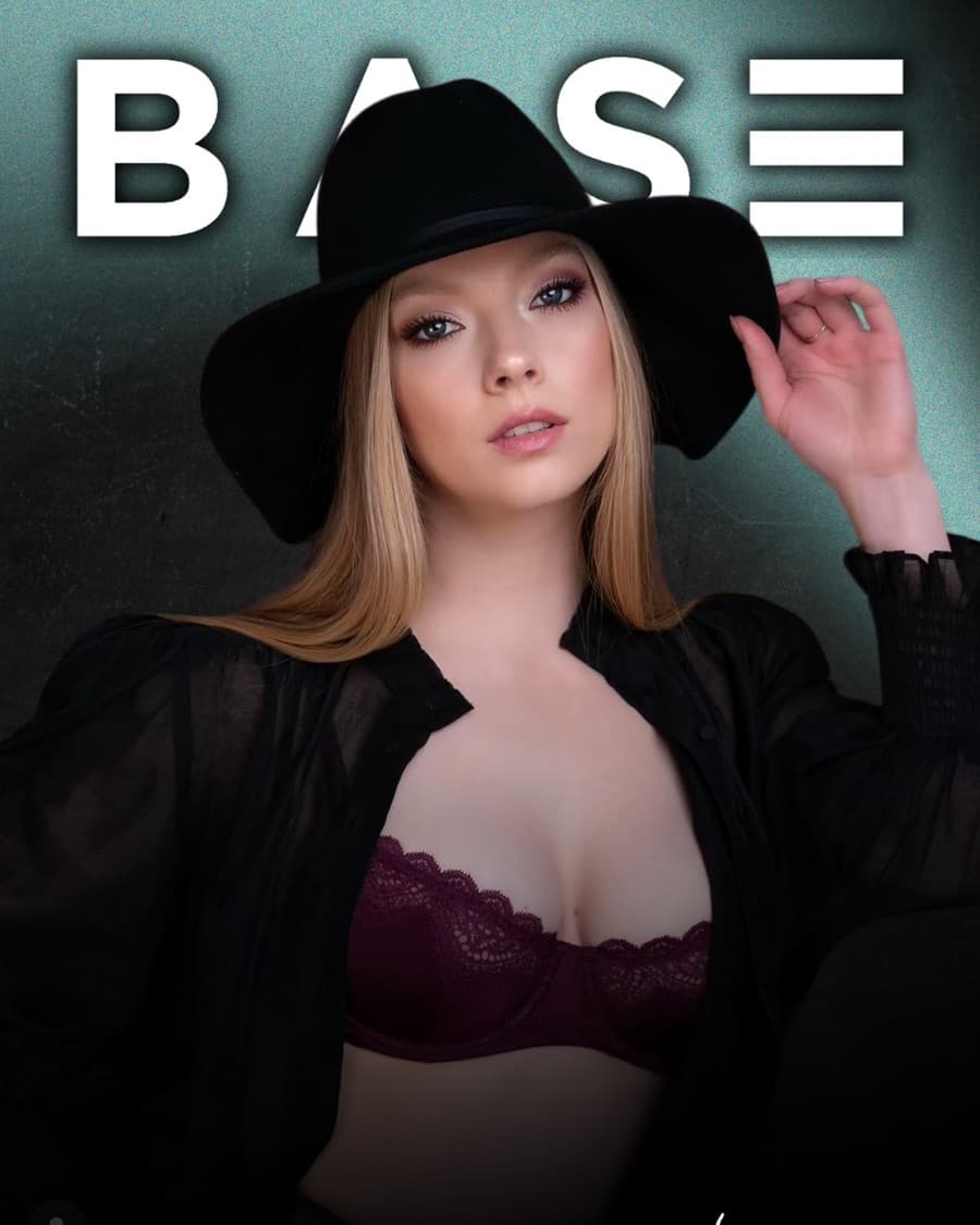 Madeleine Waters, Lyrical Contemporary teacher at BASE Dance Studios